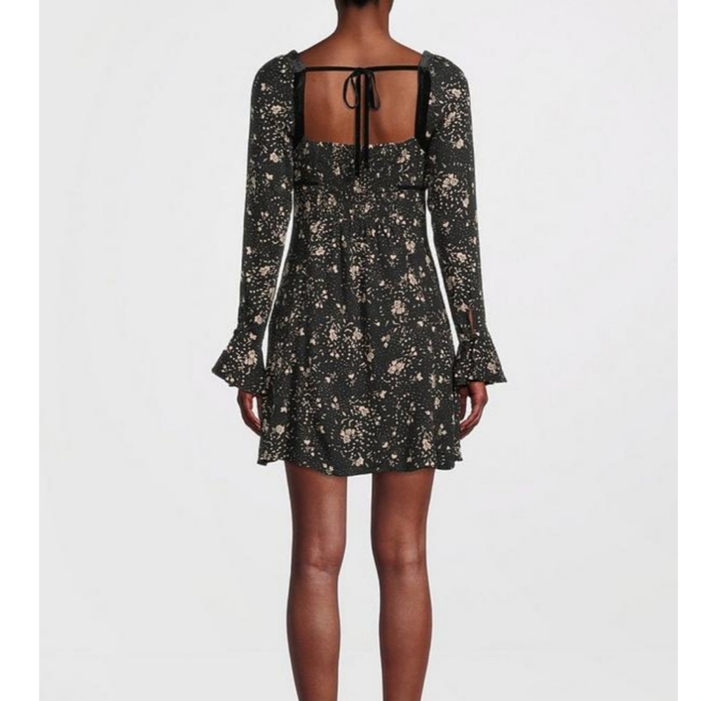 Sale ❗️Free People Tess Mini Dress Black Floral and Velvet Ribbon Size XS - Picture 2 of 6